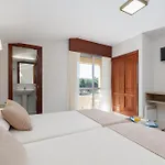 Hotel Gaivota Montalvo