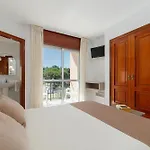 Gaivota Hotel *