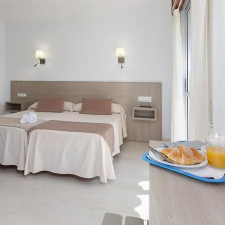 Gaivota Hotel *