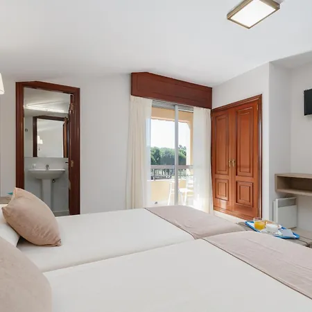 Hotel Gaivota Montalvo